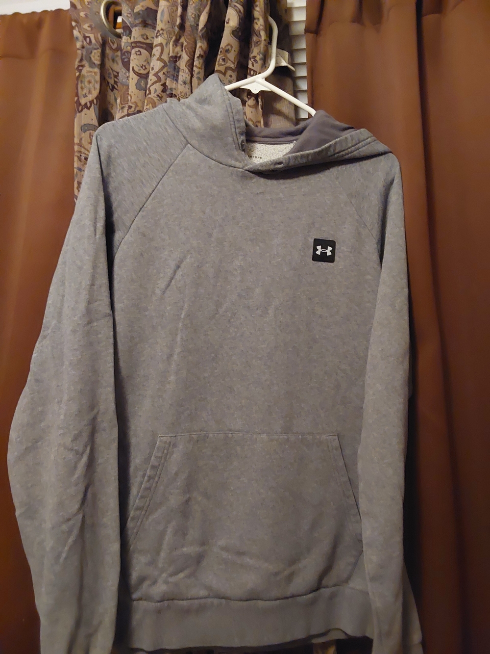 Under Armour Men's Gray Pullover Hoodie